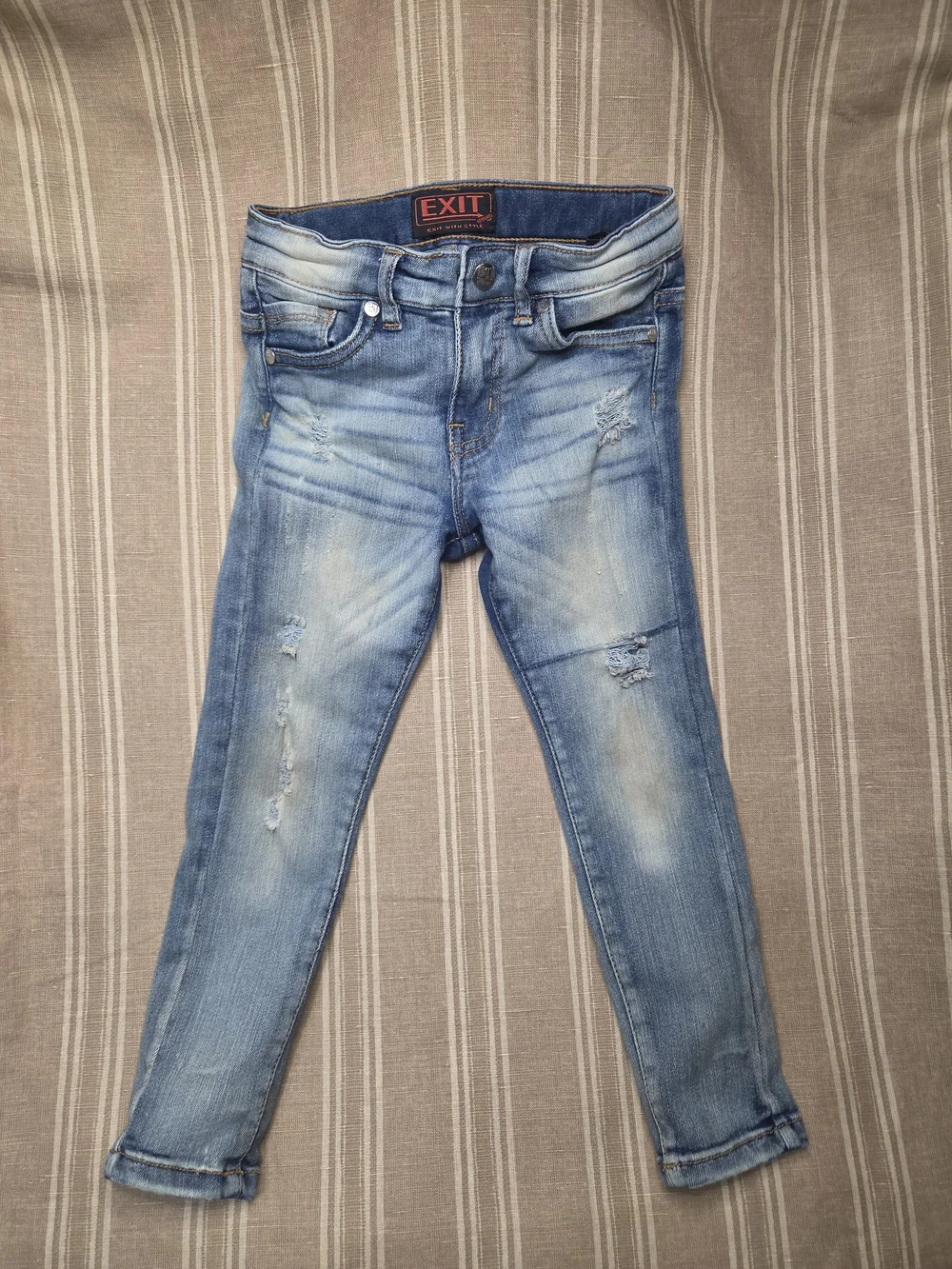 Light Blue Distressed Women’s Jeans